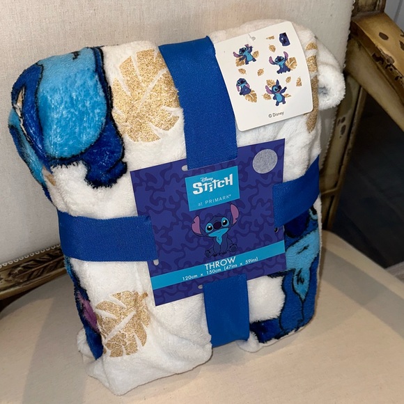 NWT Disney Stitch Soft Fleece Throw Blanket Cobalt Blue White & Metallic Gold - Picture 4 of 7